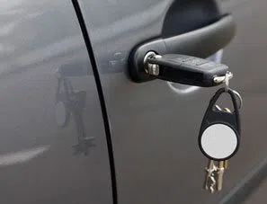 Golden Locksmith Services Boca Raton, FL 561-325-7106 Golden Locksmith Services Boca Raton, FL 561-325-7106 - 21-Unlock-Car